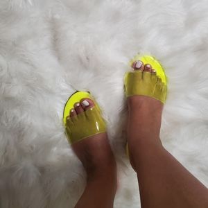 Ladies Open Toe Slides
